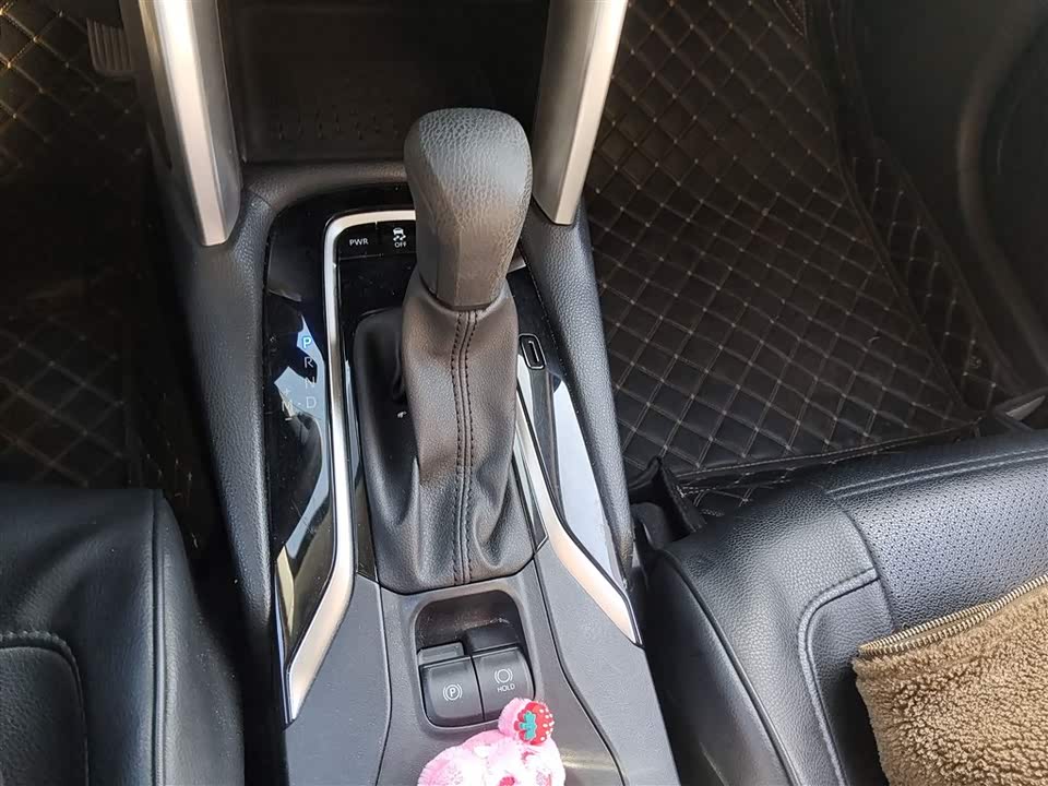 Toyota Corolla Sharp amplifier