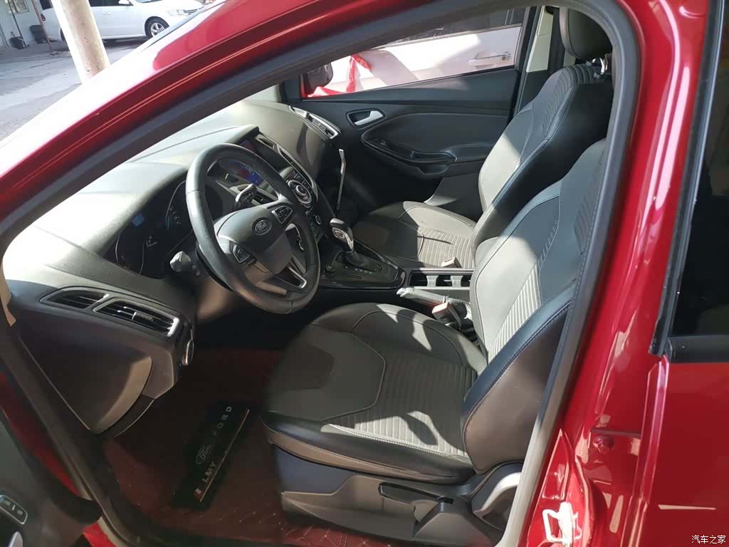 Ford Focus, 2016 15