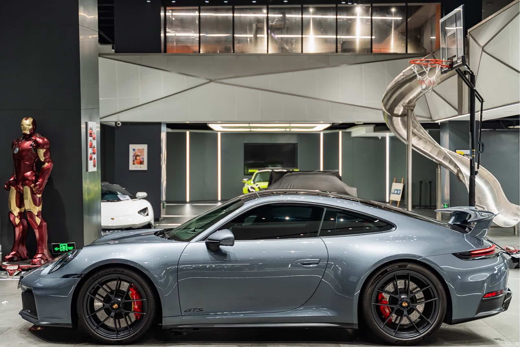 Porsche 911, 2026 4