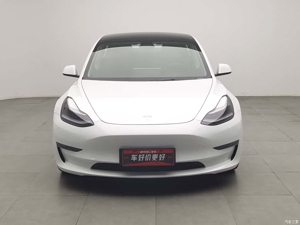 Tesla Model 3, 2021 3