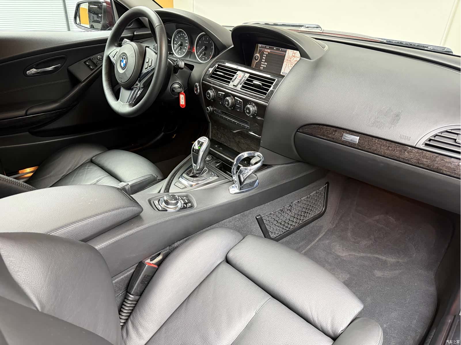 BMW 6 Series, 2010 12