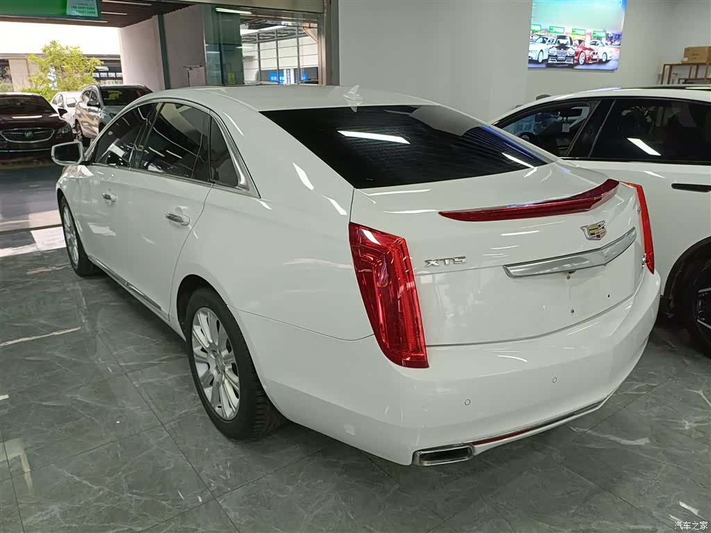 Cadillac XTS, 2016 все фото