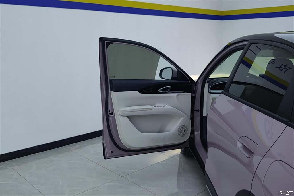 Geely Xingyuan, 2025 7