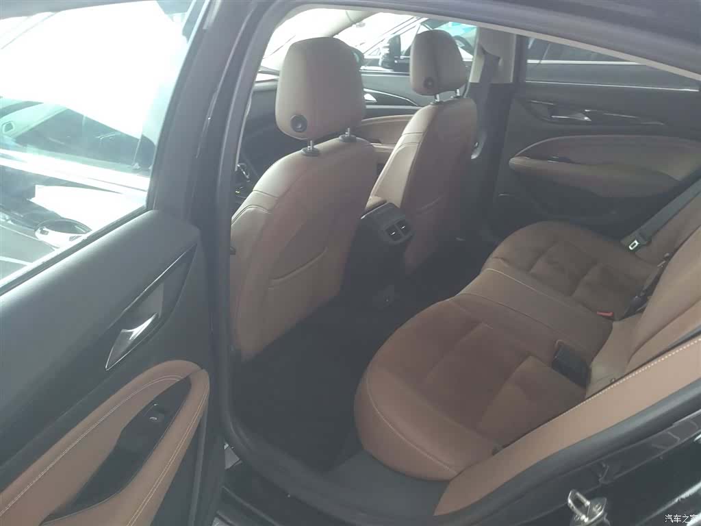 Buick Regal, 2018 13