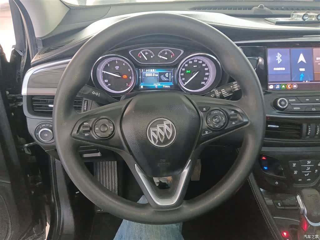 Buick Envision Plus, 2020 7