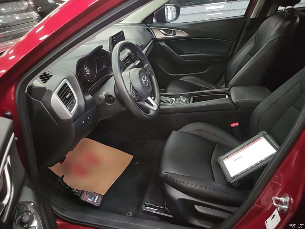 Mazda Mazda3, 2019 15