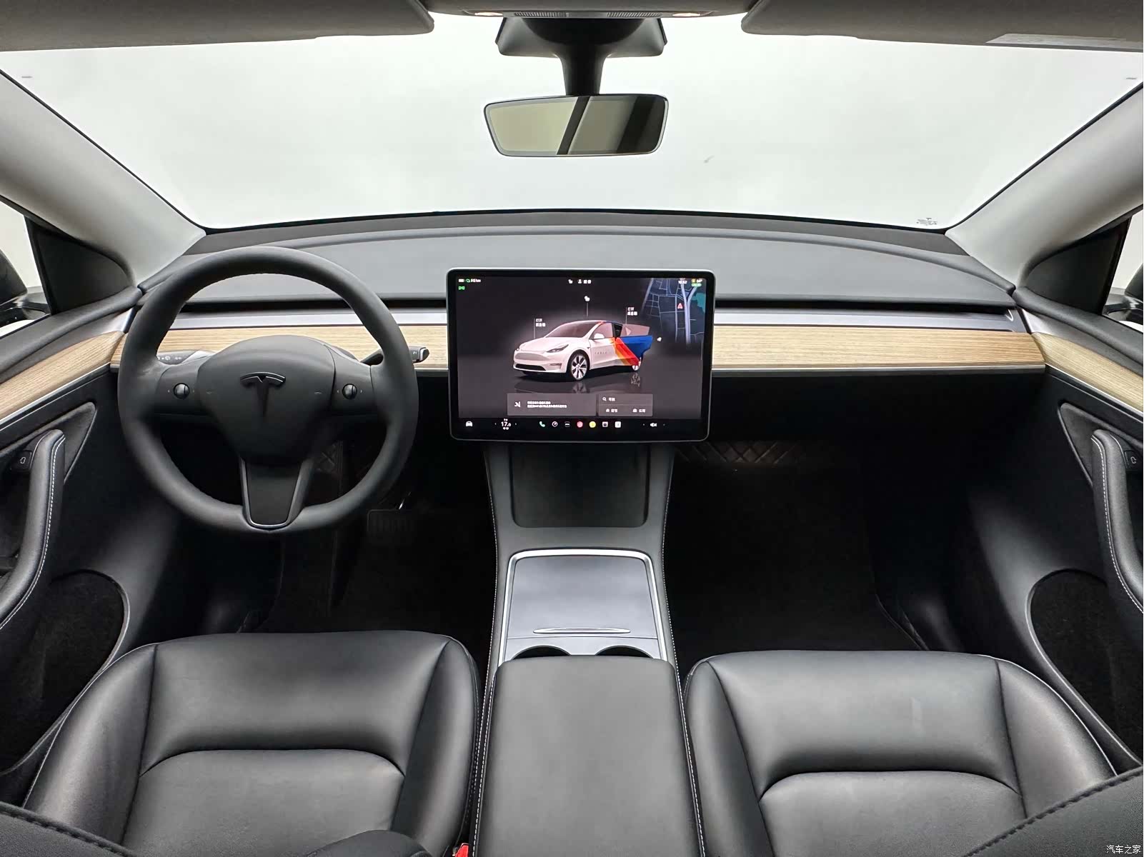 Tesla Model Y, 2023 9