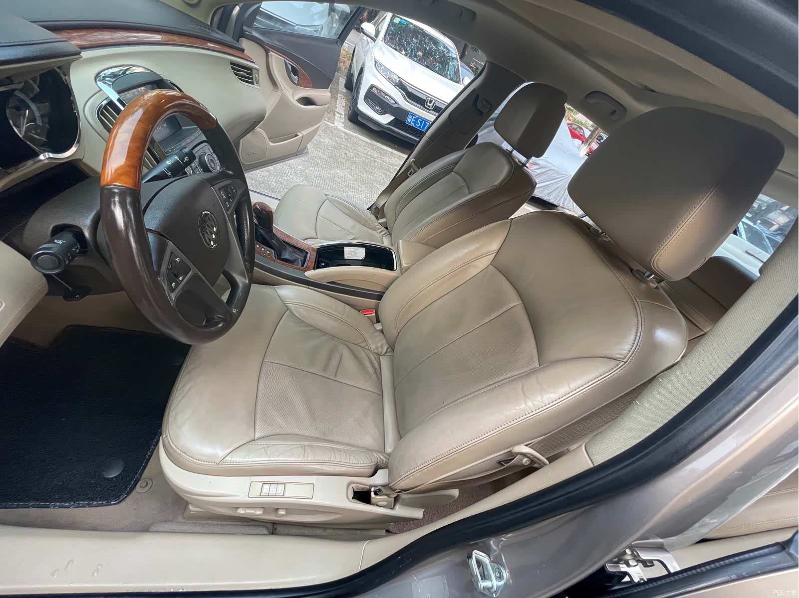 Buick LaCrosse, 2013 11