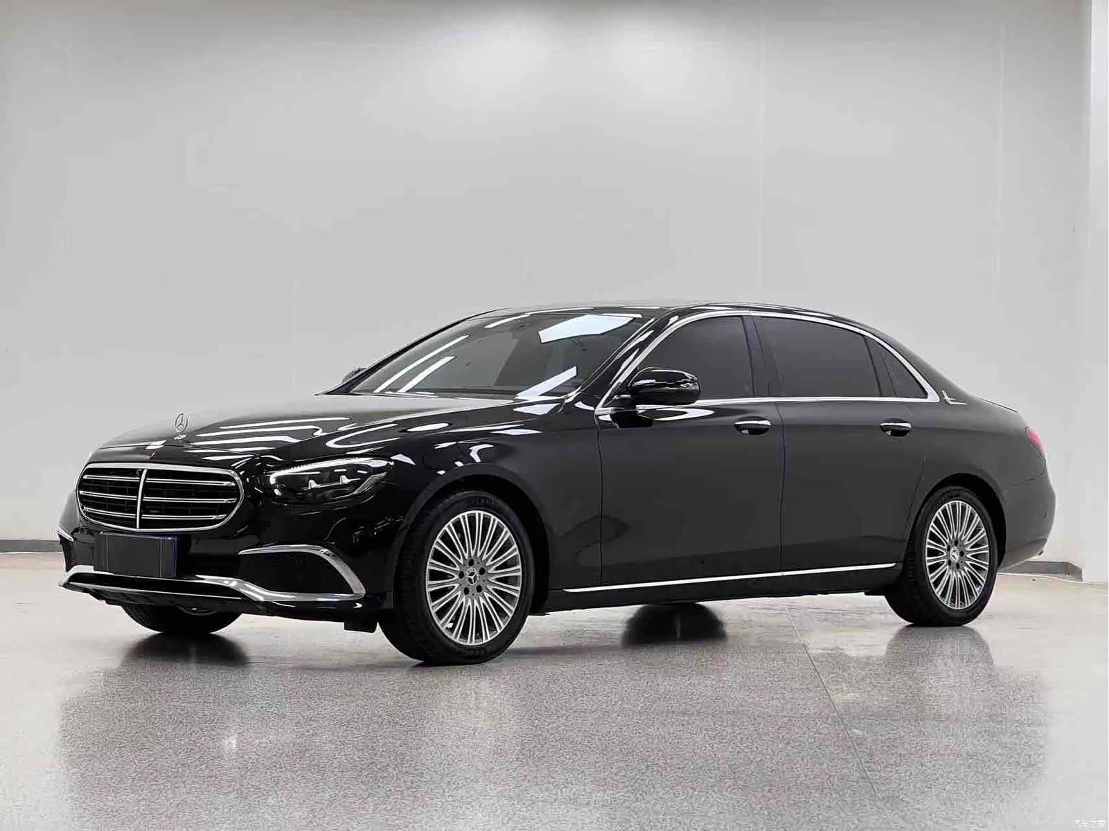 Mercedes-Benz E-Class, 2023 1