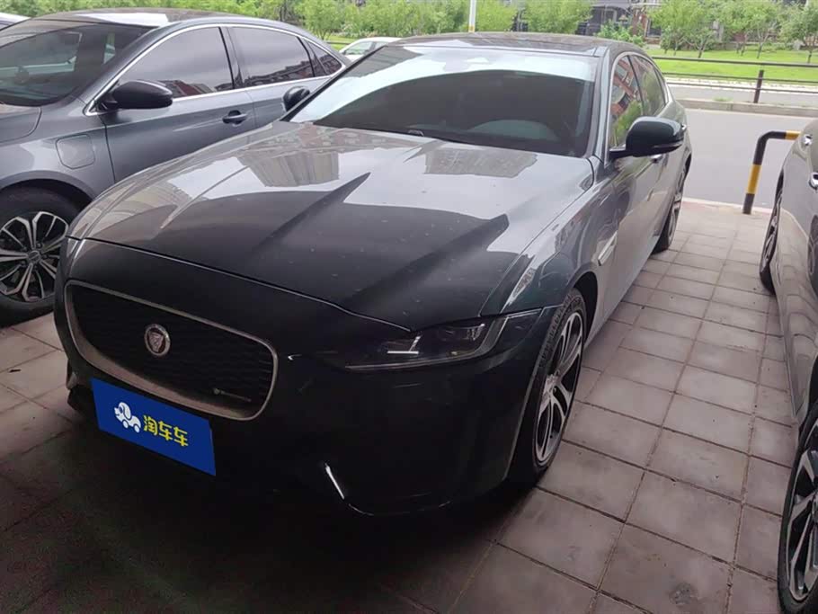 Jaguar XEL Jaguar XEL