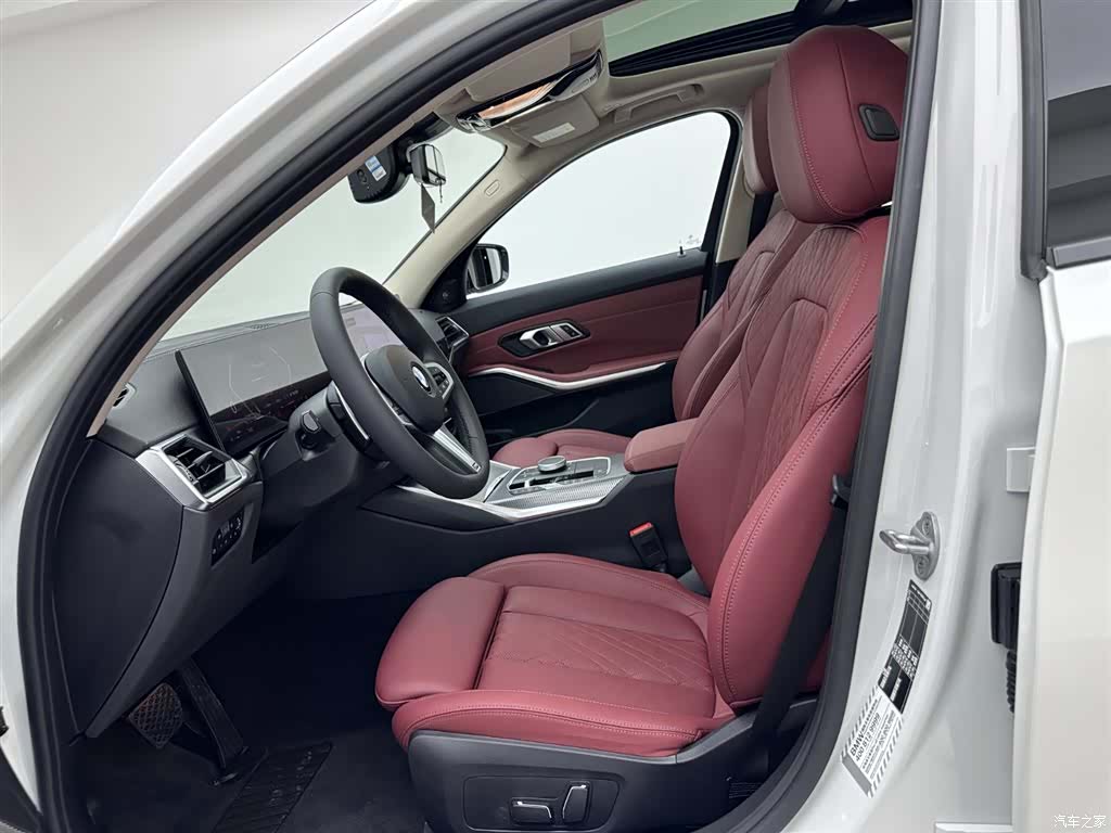 BMW 3 Series, 2024 19