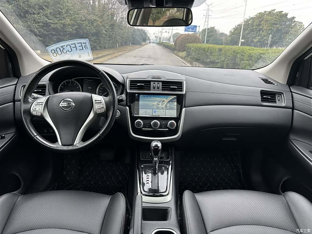 Nissan Tiida, 2021 8