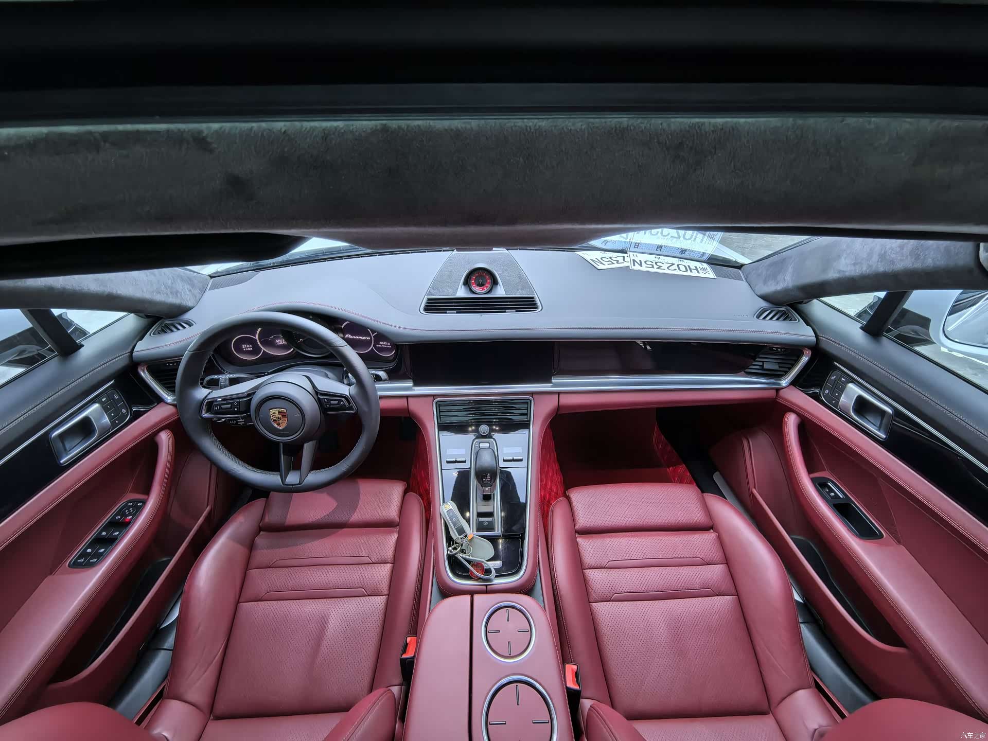 Porsche Panamera, 2022 11