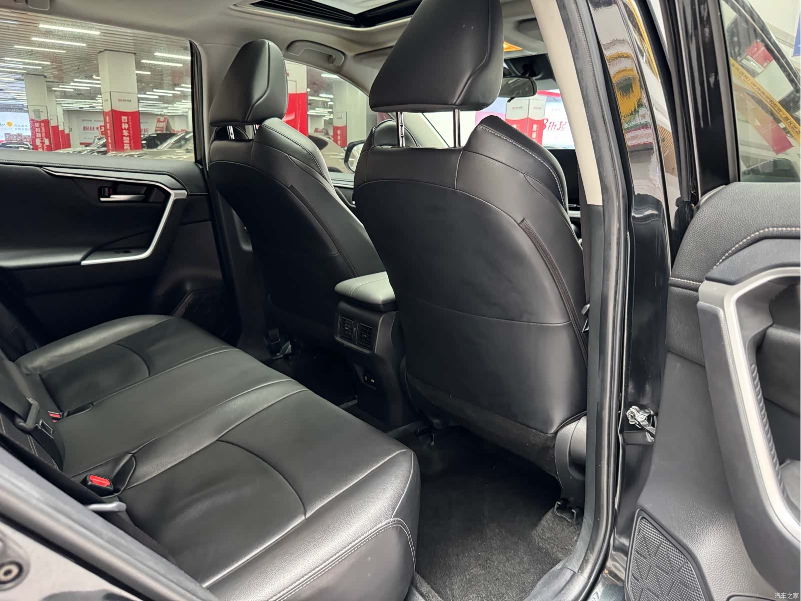 Toyota Wildlander, 2021 19
