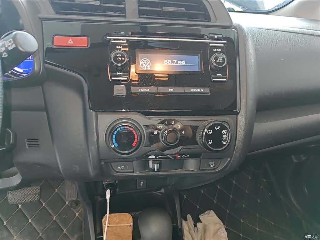 Honda Fit, 2017 13