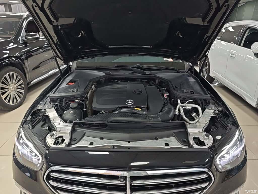 Mercedes-Benz E-Class, 2023 20