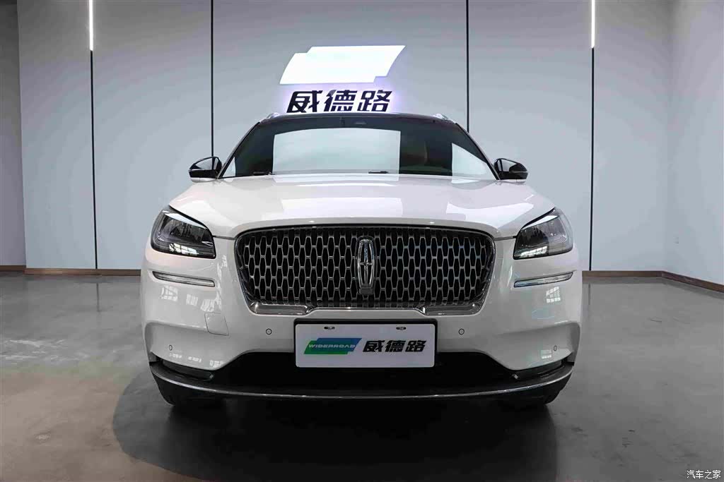 Lincoln Corsair, 2021 2