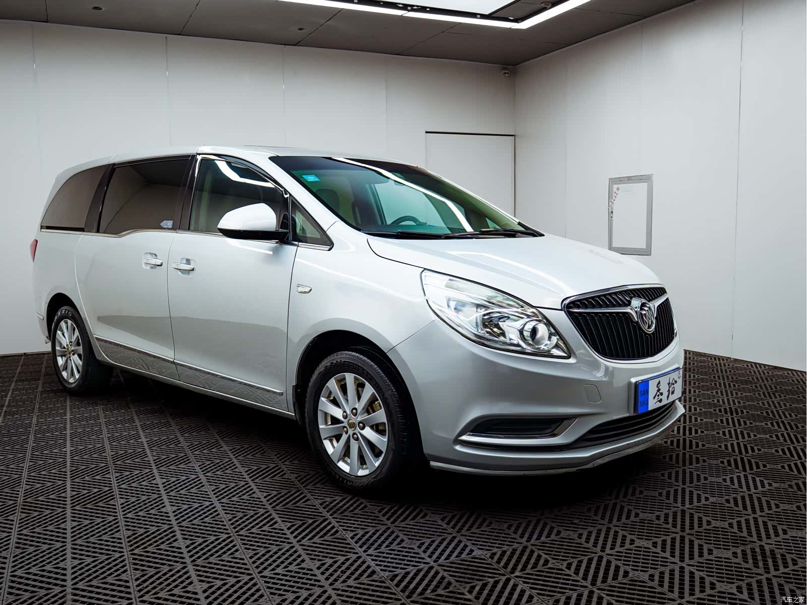 Buick GL8, 2019 все фото