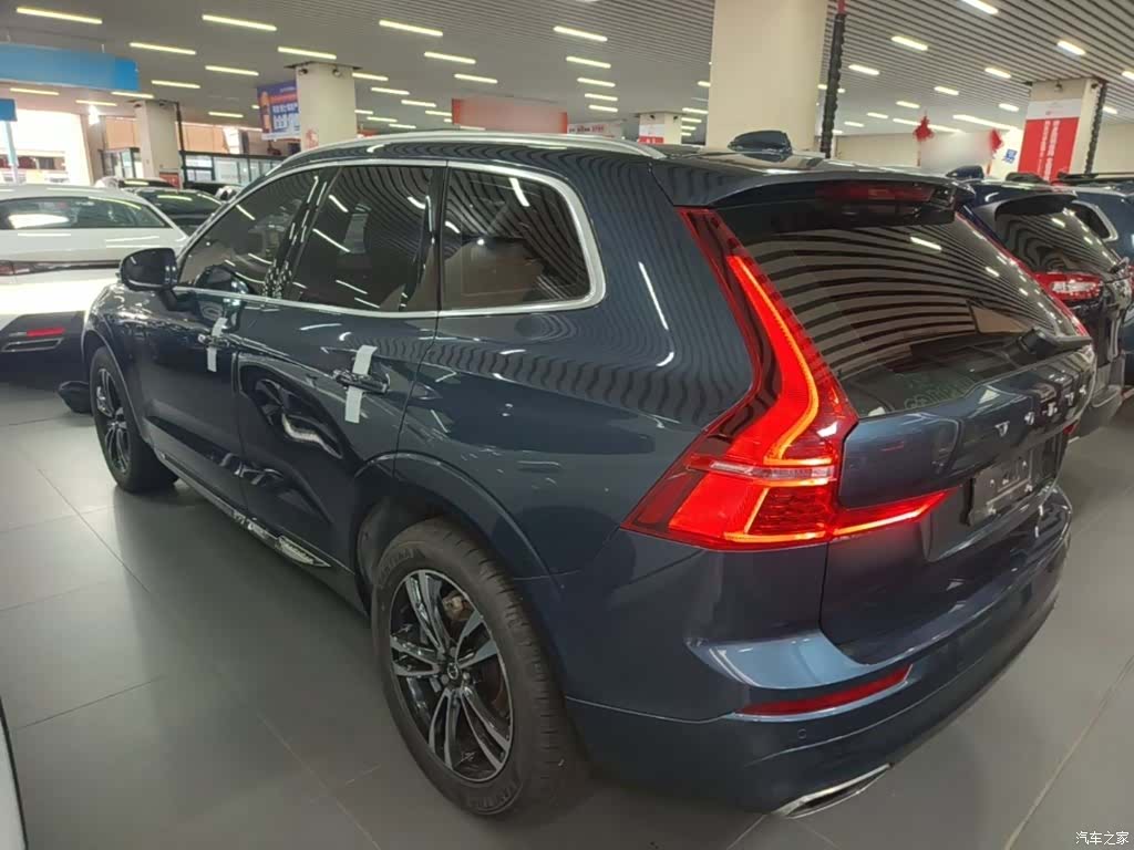 Volvo XC60, 2018 все фото