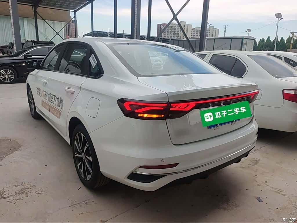 Geely Emgrand, 2025 все фото