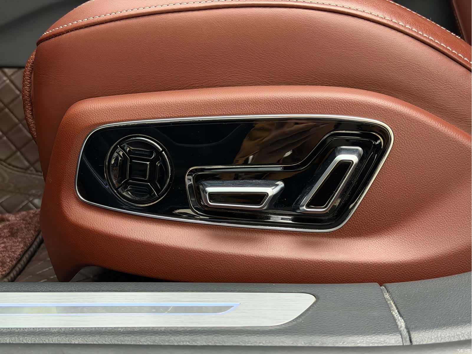 Audi A8L, 2023 23