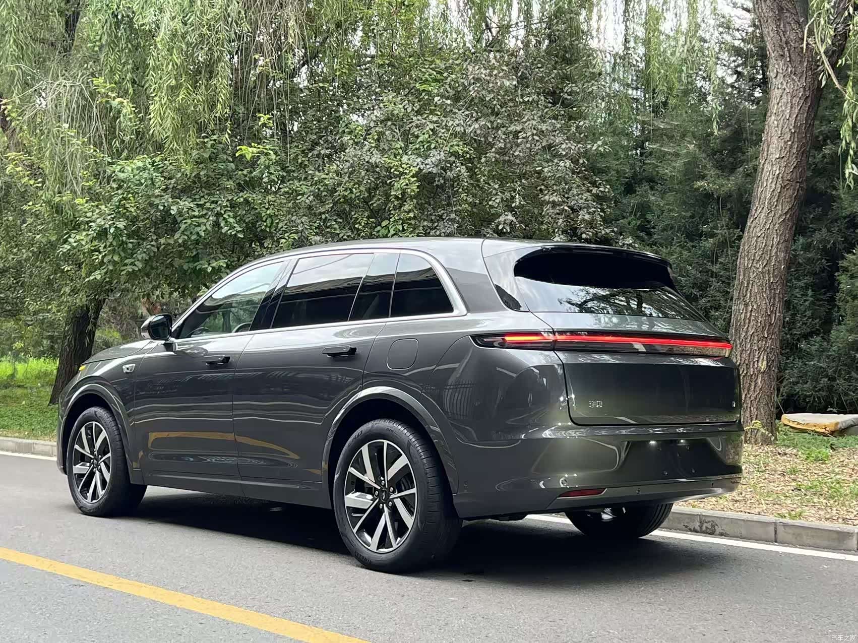 Li Auto L7, 2023 4