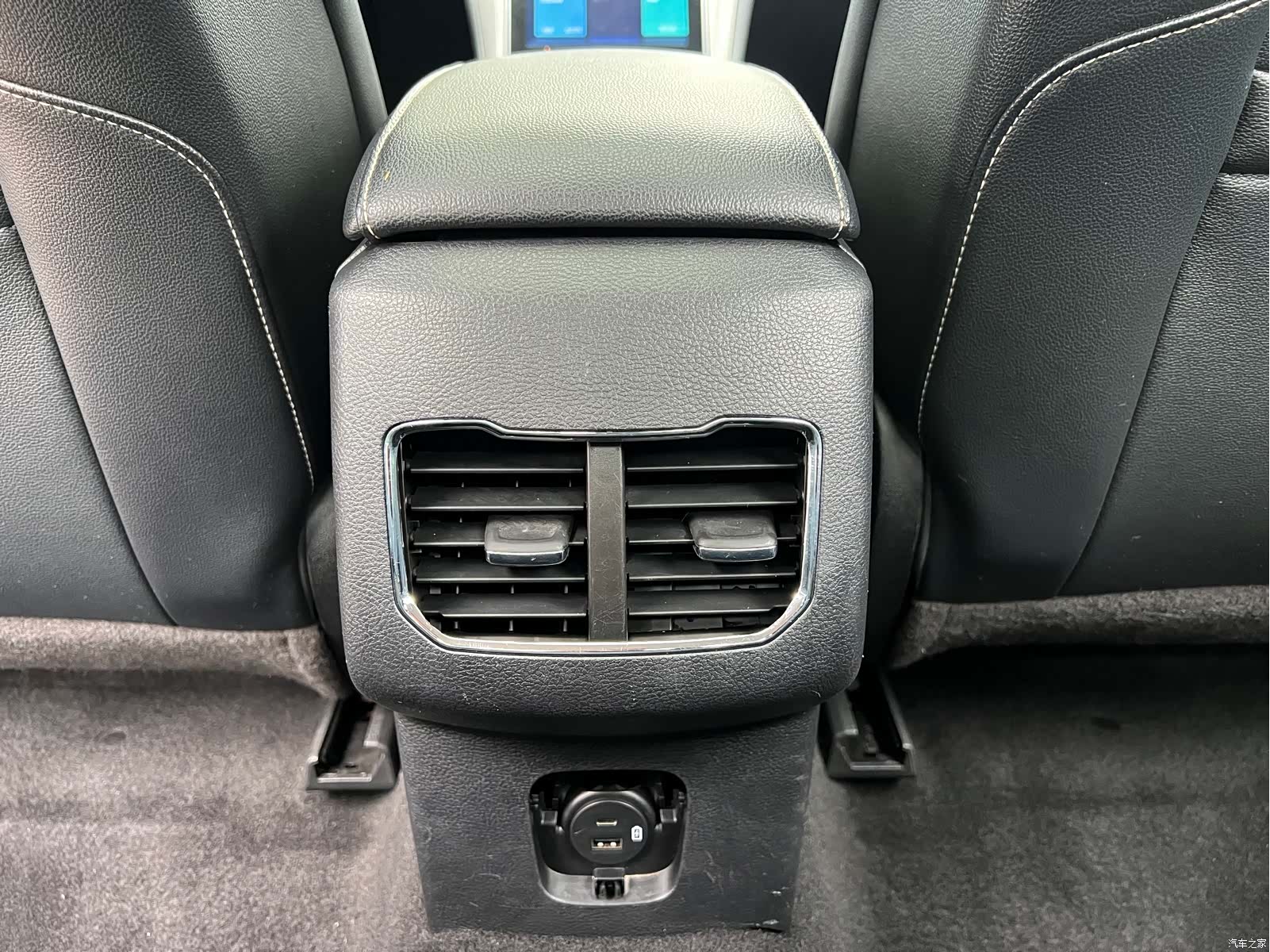 Ford Mondeo, 2022 18