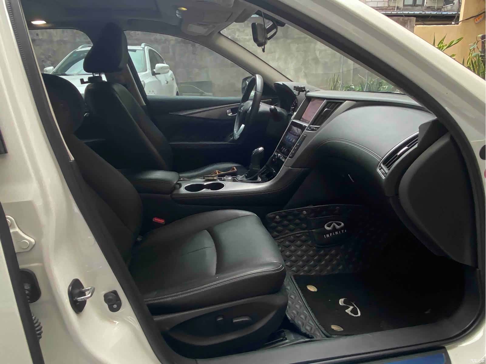 Infiniti Q50L, 2018 9