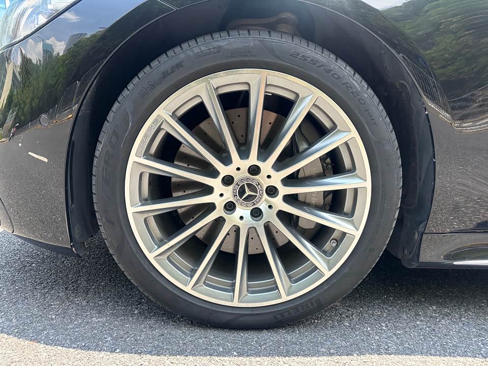 Mercedes-Benz S-class Mercedes-Benz S-class