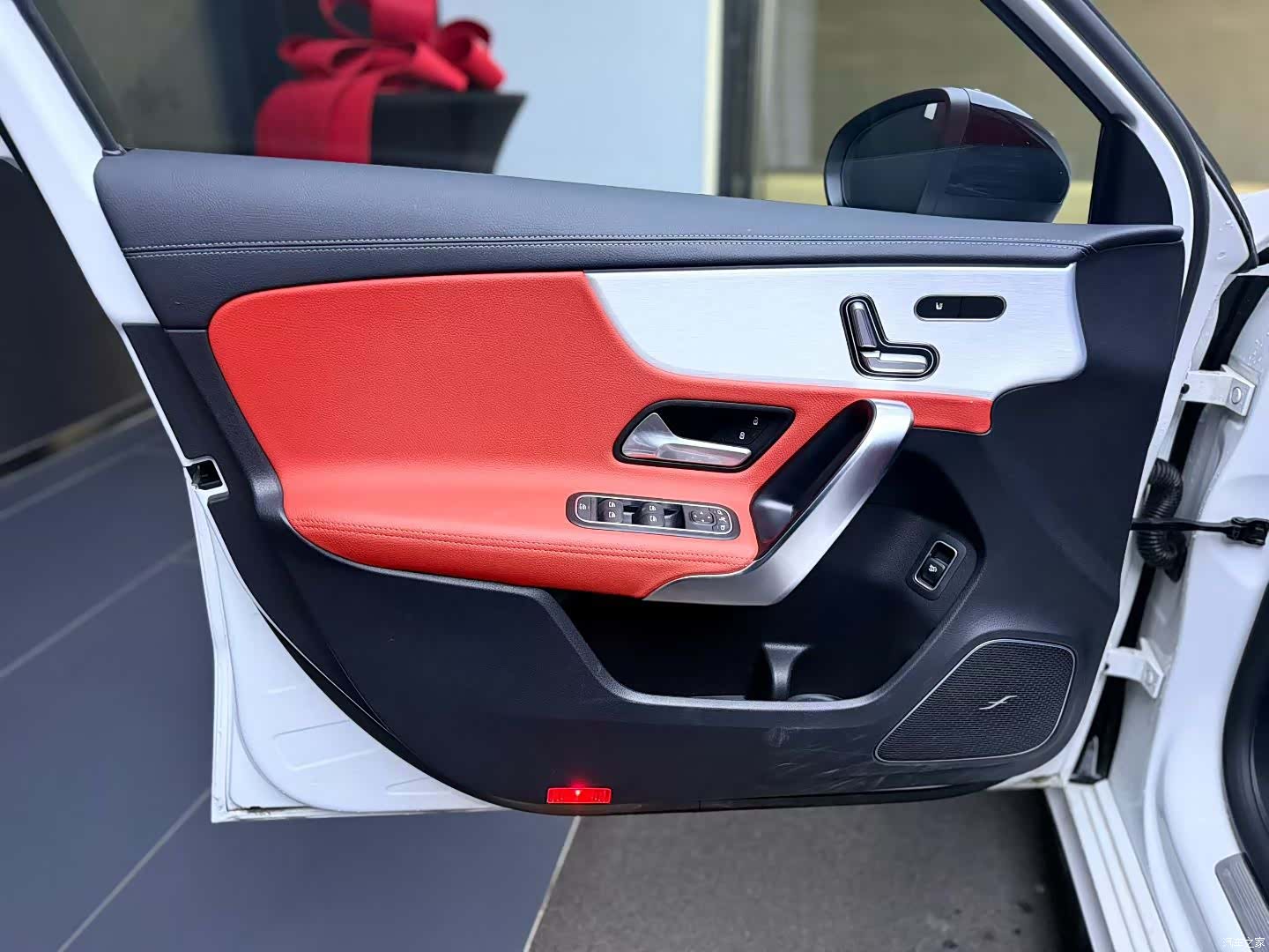 Mercedes-Benz A-Class, 2025 3