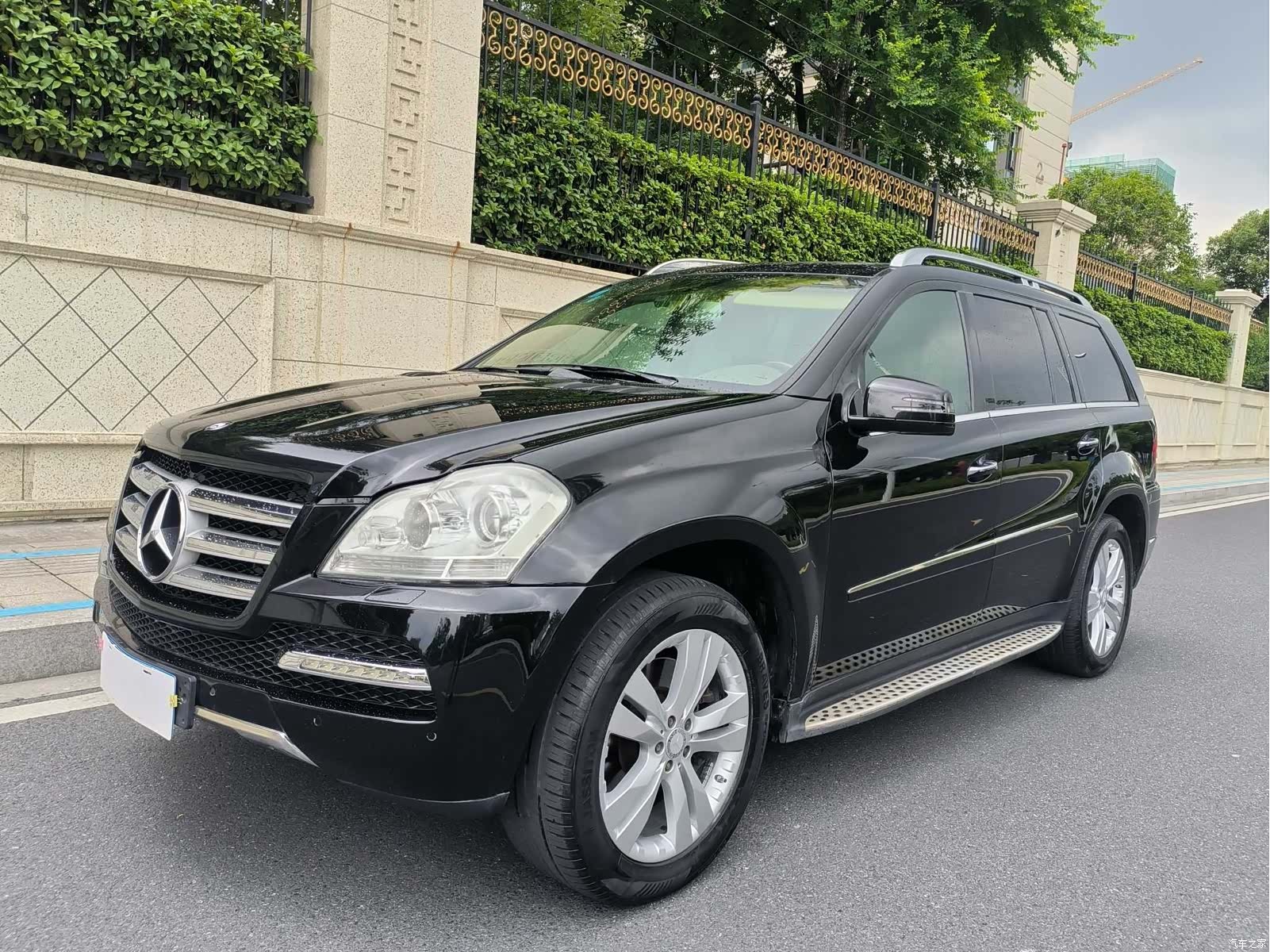 Mercedes-Benz GL-Class, 2011 1