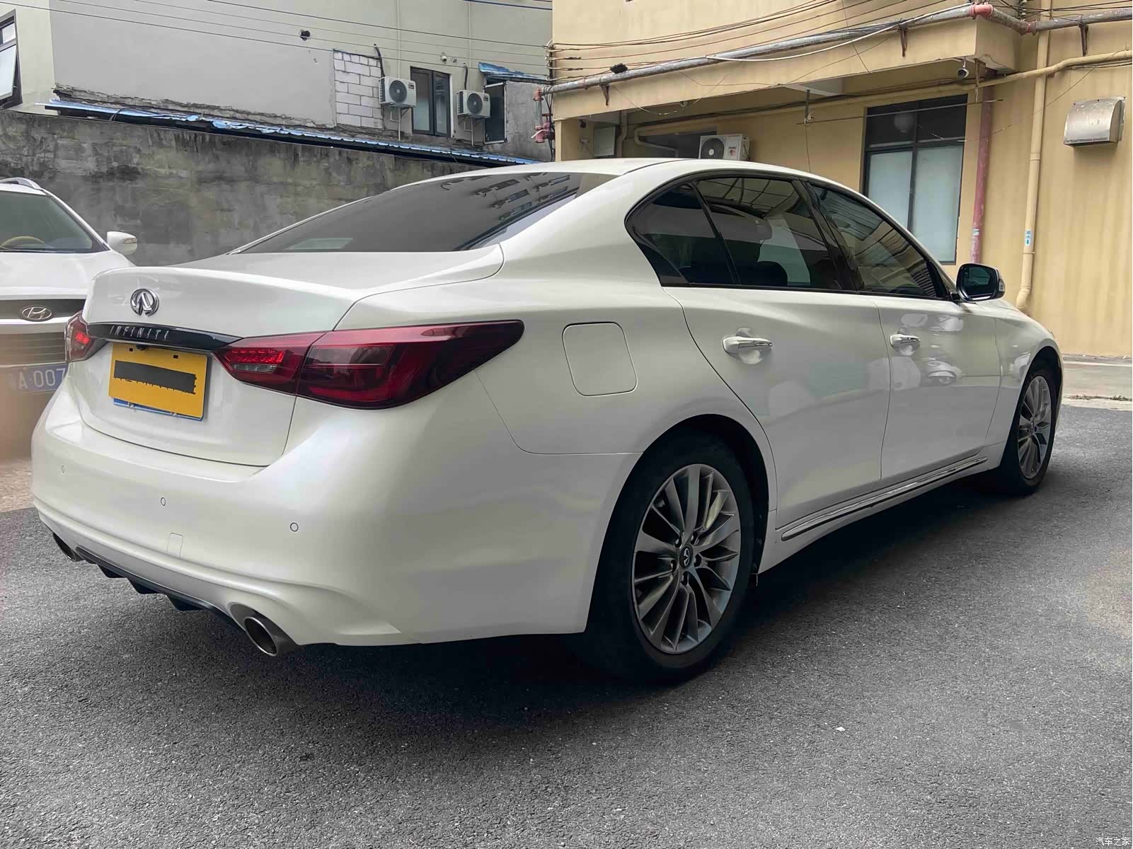 Infiniti Q50L, 2018 3