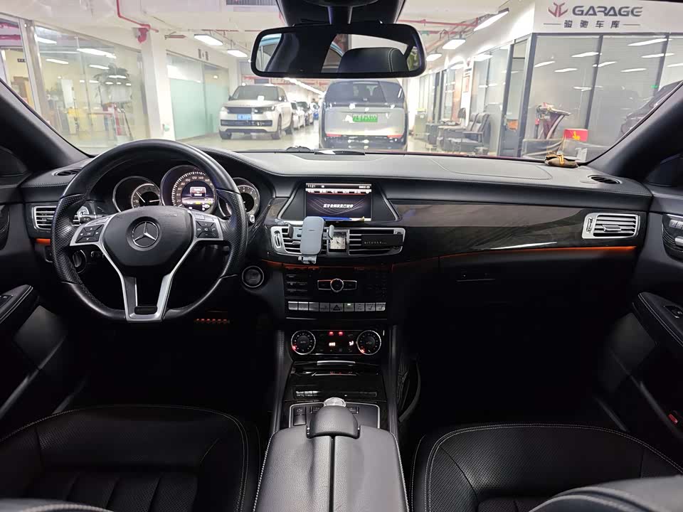Mercedes-Benz CLS