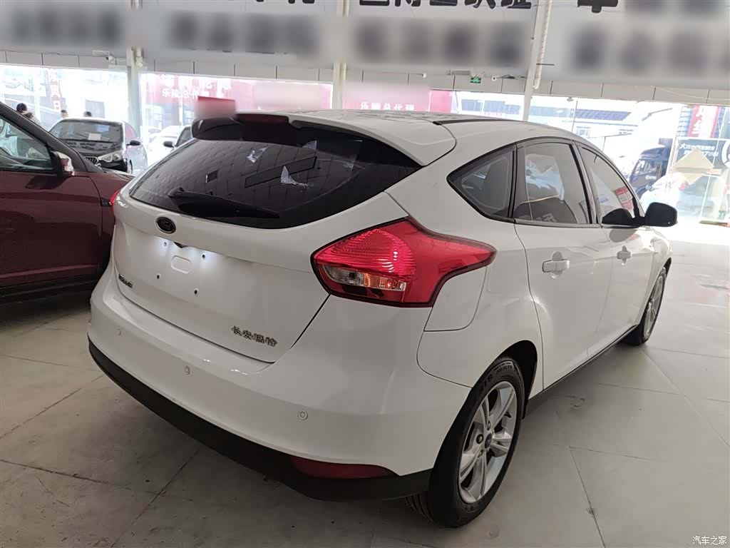 Ford Focus, 2018 7