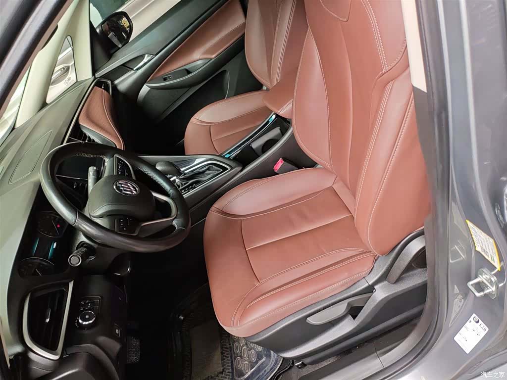 Buick GL6, 2018 15