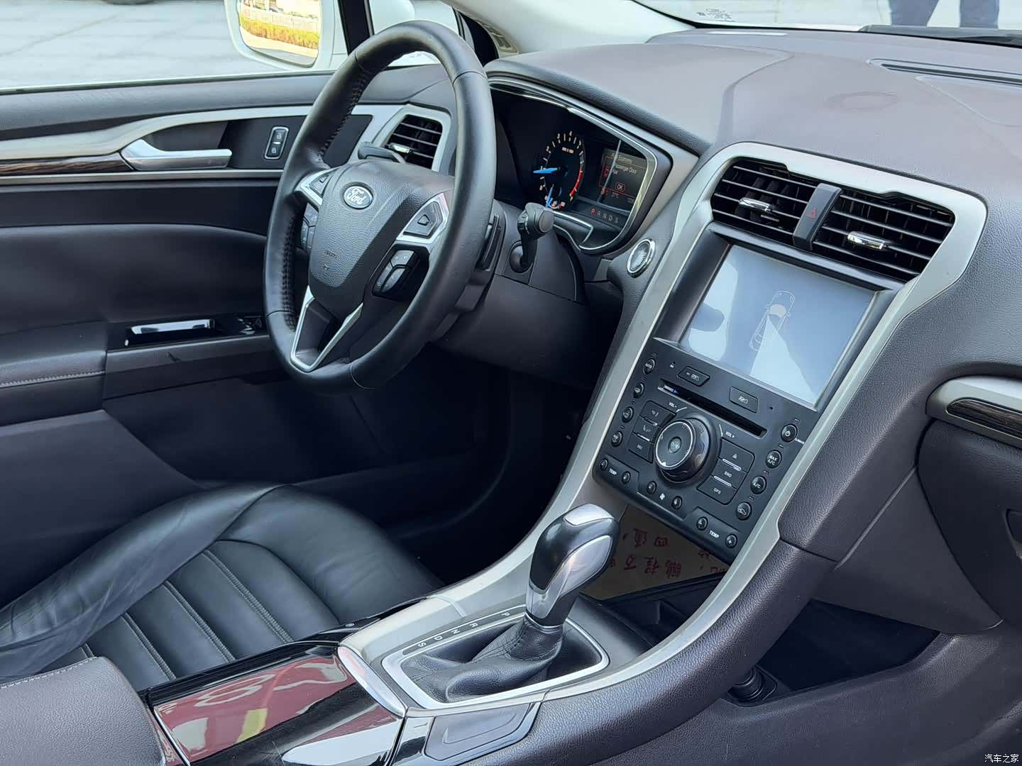 Ford Mondeo, 2014 12