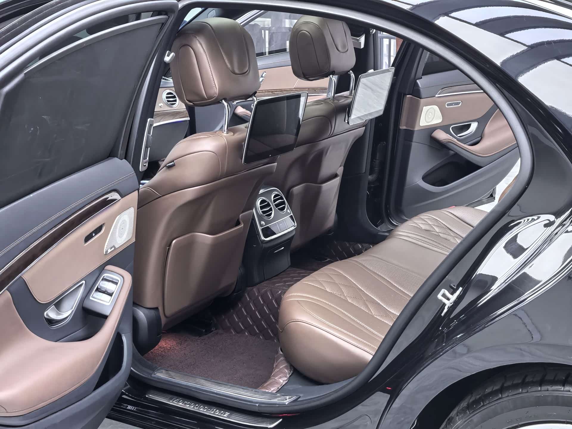 Mercedes-Benz S-Class, 2017 4
