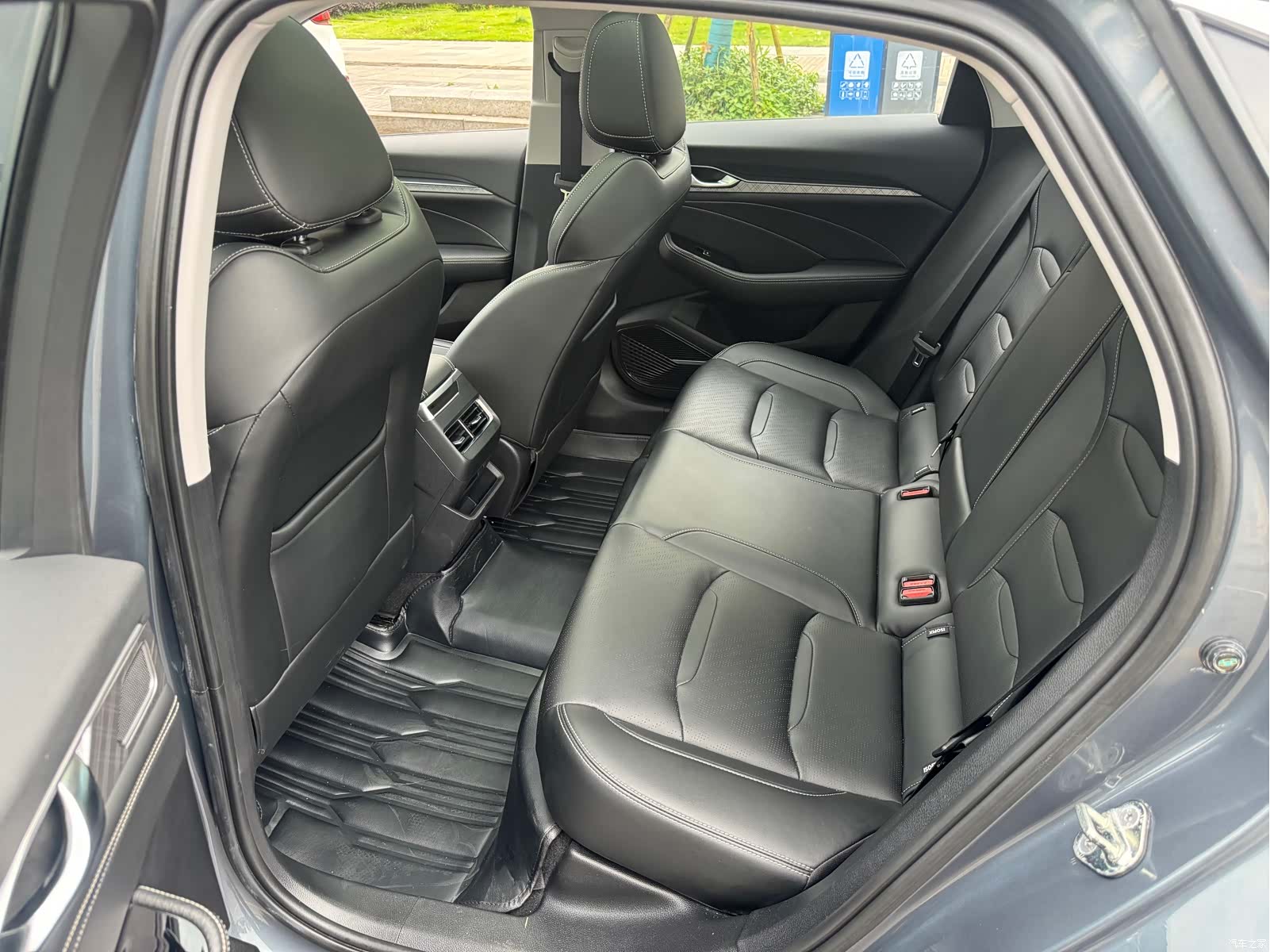Geely Preface, 2022 все фото
