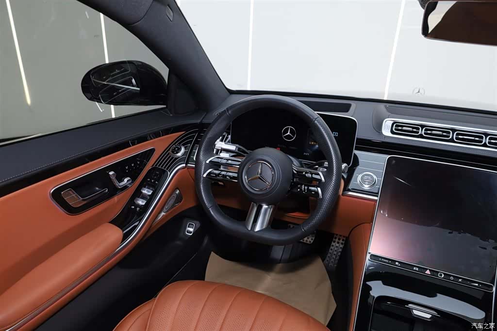Mercedes-Benz S-Class, 2023 30