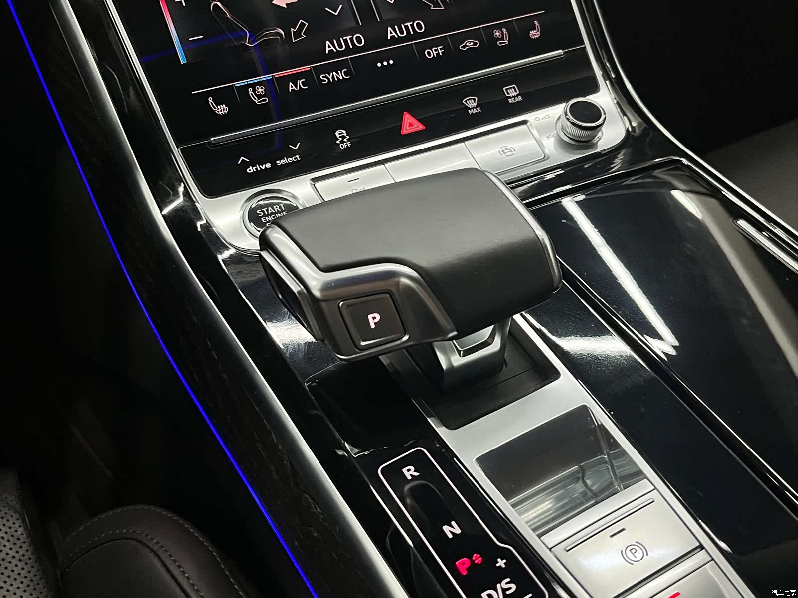 Audi A8L, 2021 14