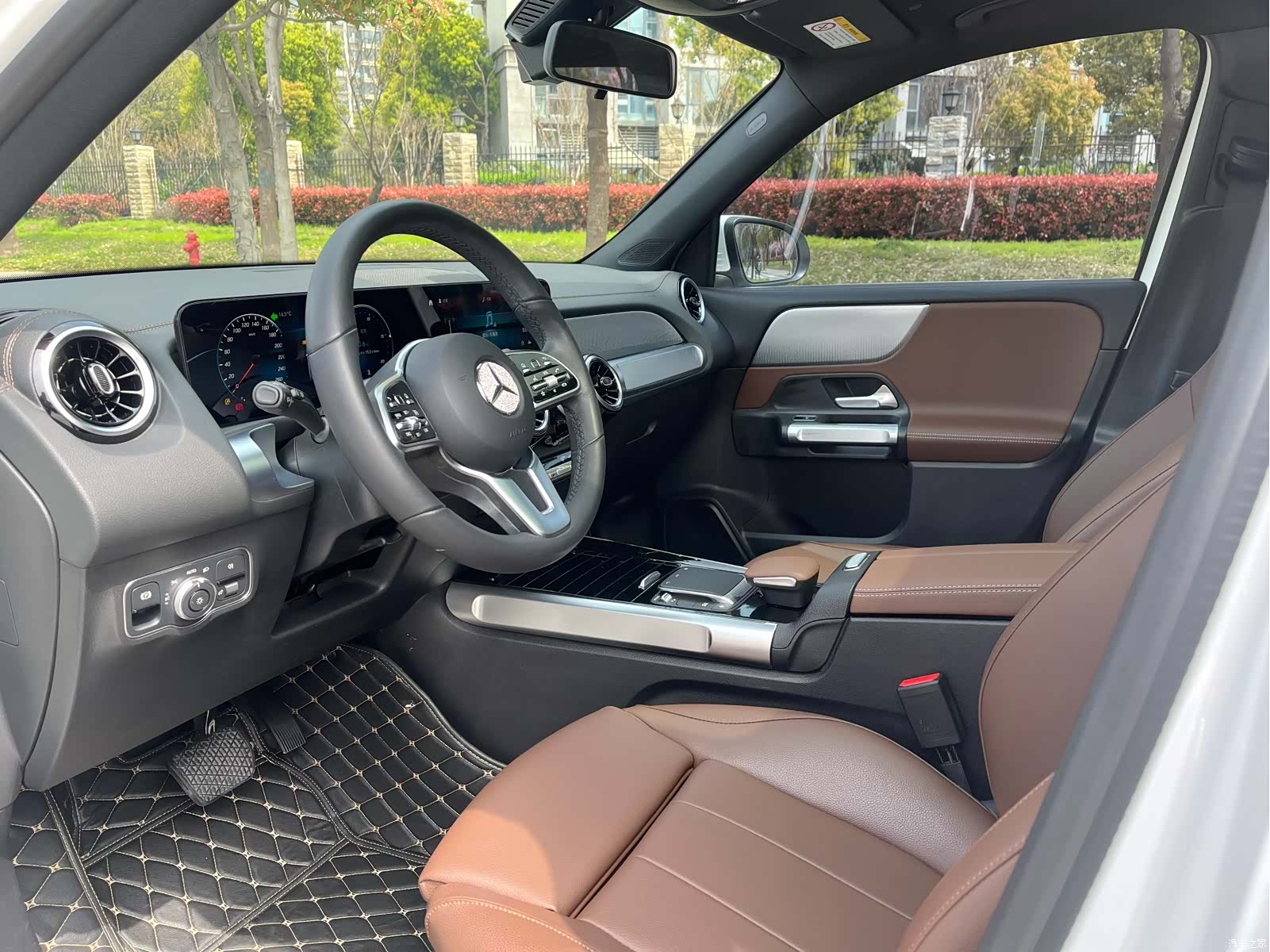 Mercedes-Benz GLB, 2023 13