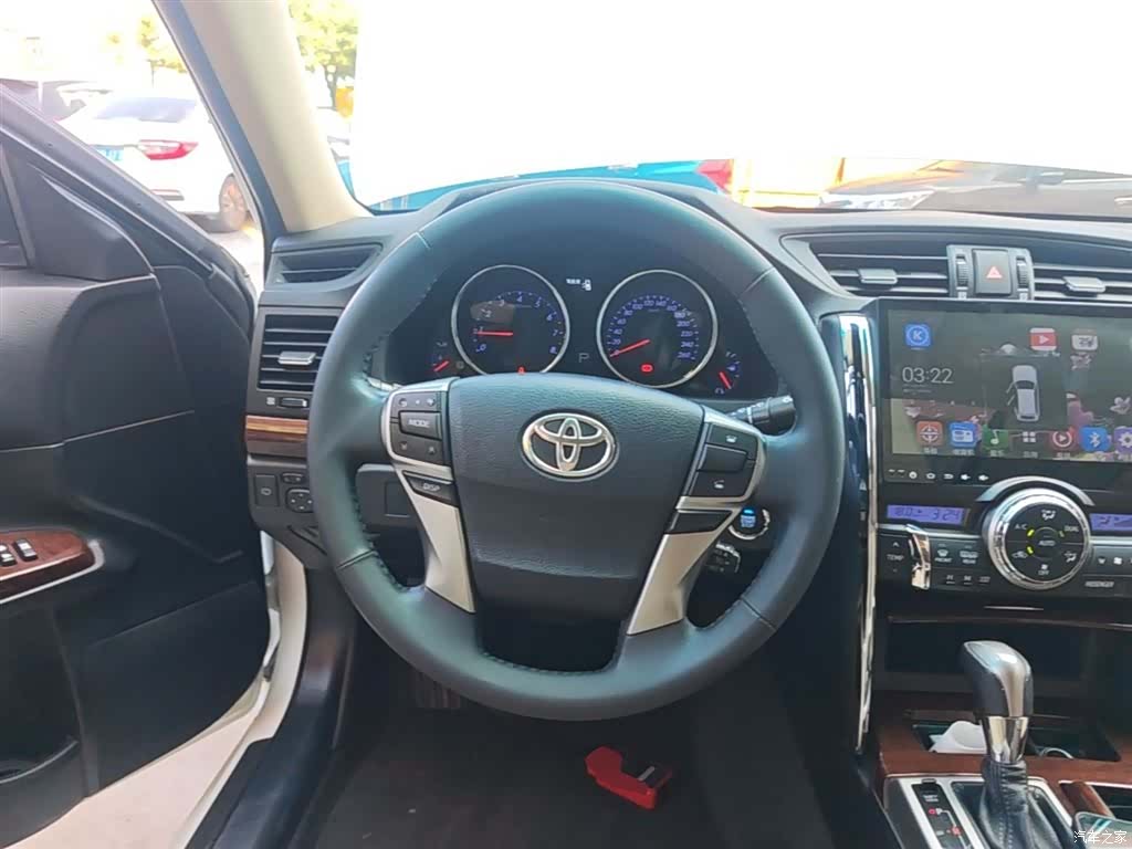 Toyota 2.5V, 2017 11