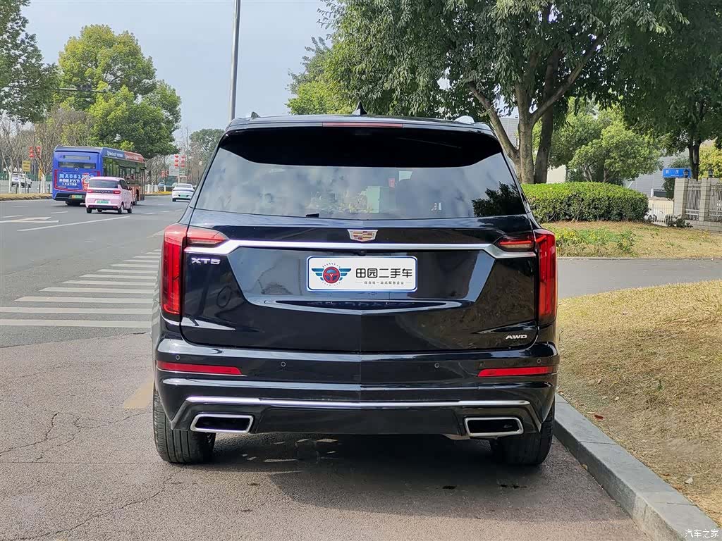 Cadillac XT6, 2024 все фото