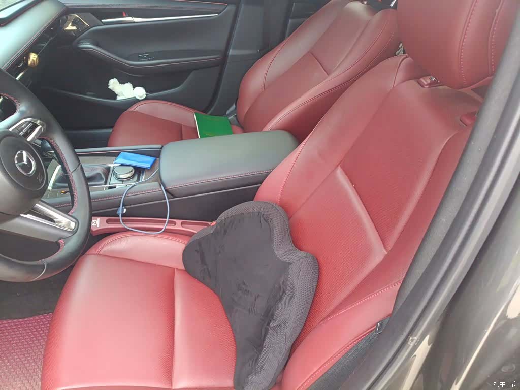 Mazda Mazda3, 2023 8