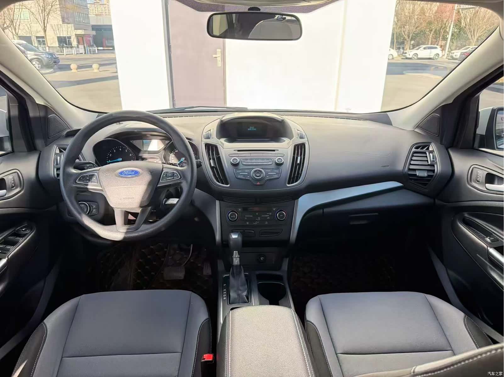 Ford Kuga, 2017 все фото