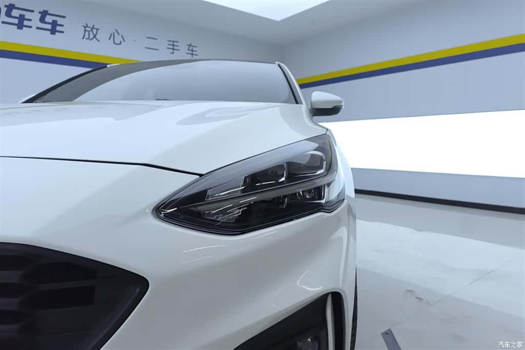 Ford Focus, 2021 все фото