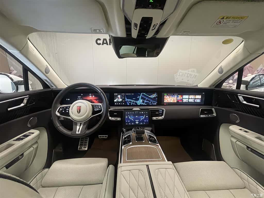 Hongqi E-HS9, 2022 12