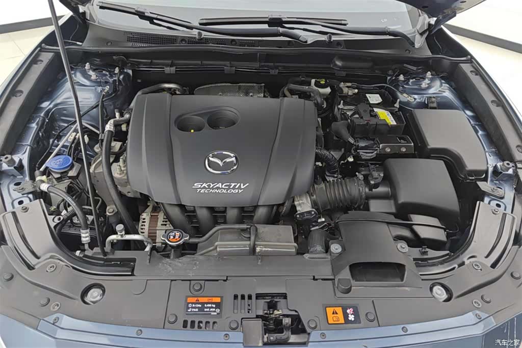 Mazda CX-4, 2019 10