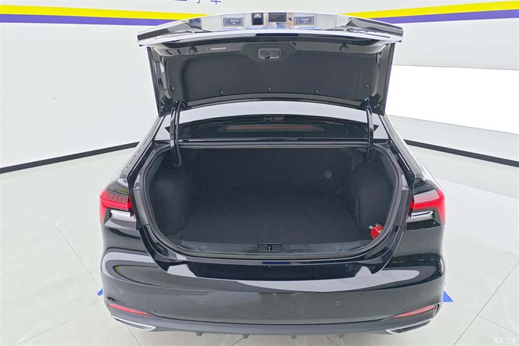 Roewe i6, 2021 4