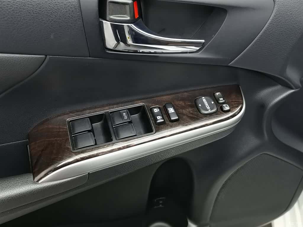 Toyota Camry, 2016 9